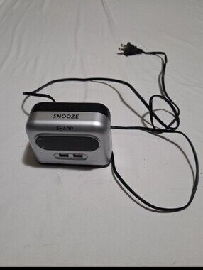 Sharp 4x4 inch USB black alarm clock #17
